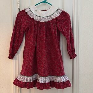Vintage Christmas Holiday Girls Dress Holly Leaf Print Lace Accents